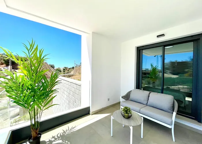 Апартаменты Paradise 2 Bedrooms