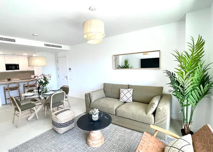 Апартаменты Paradise 2 Bedrooms Фуэнхирола