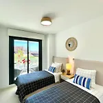 Paradise 2 Bedrooms Fuengirola