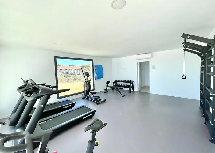 Апартаменти Paradise 2 Bedrooms Фуенхірола