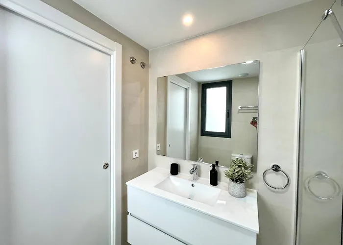 Paradise 2 Bedrooms Апартаменти *