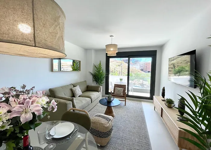 Paradise 2 Bedrooms * Фуенхірола