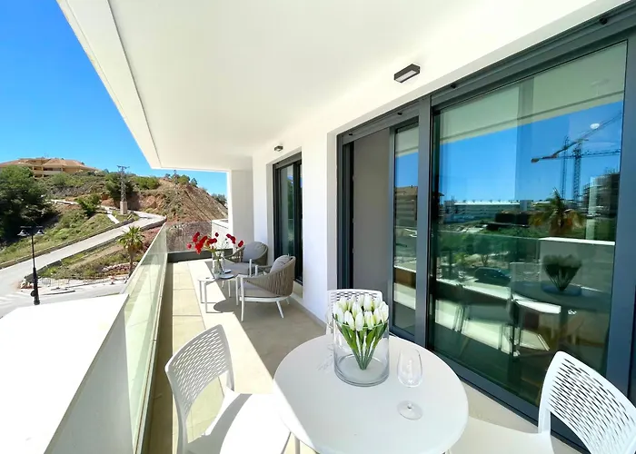 Paradise 2 Bedrooms Fuengirola